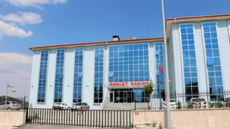 Edirne'de FETÖ ve suç örgütü şüphelilerine operasyon: 6 tutuklama