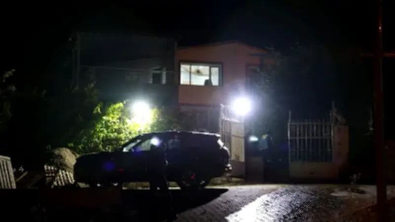 Elazığ'da husumetli eve silahlı saldırı: 4 yaralı