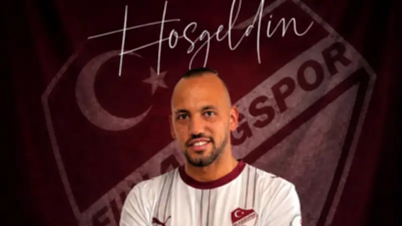 Elazığspor, 29 yaşındaki sağ kanat Mert Örnek ile 1 yıllık sözleşme imzaladı