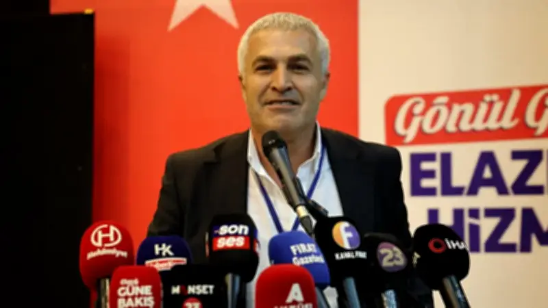 Elazığspor'da Yeni Başkan Ahmet Toprak Seçildi
