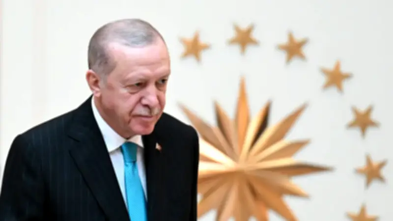 Erdoğan'a 25. yıl sürprizi: 'Büyük Başkan Erdoğan' şarkısı