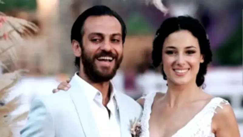 Erkan Kolçak Köstendil ve Cansu Tosun Oğullarının Mezuniyetinde Bir Araya Geldi