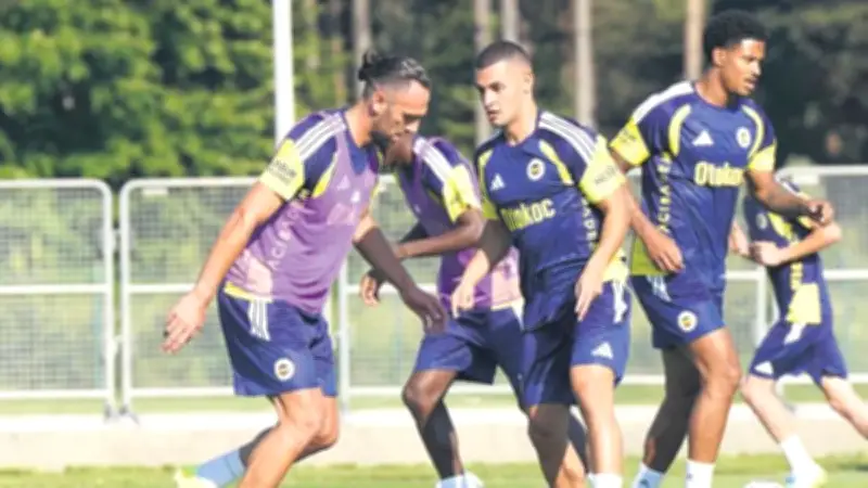 Fenerbahçe, Şampiyonlar Ligi Elemesi İçin Topuk Yaylası'nda Antrenmanlara Başladı