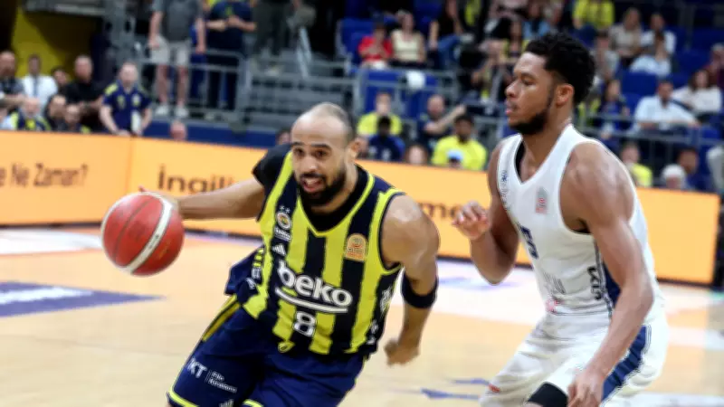 Fenerbahçe Beko, play-off yarı finalinde Anadolu Efes'i konuk edecek