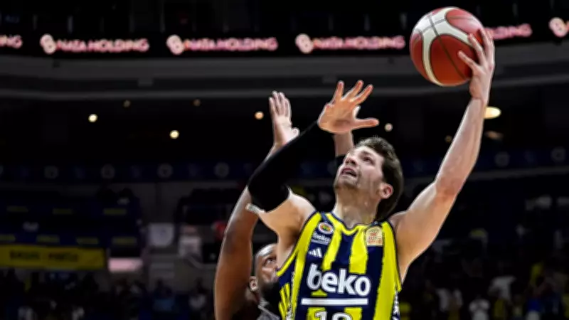 Fenerbahçe Beko'dan tarihi geri dönüş: 60-59