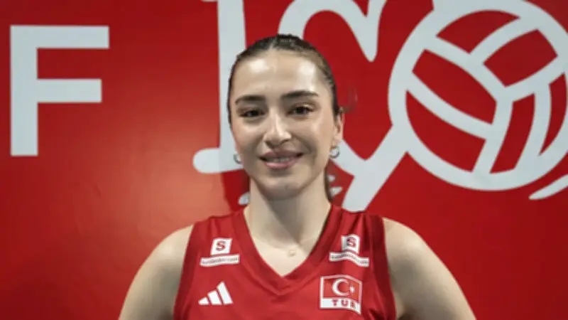 Fenerbahçe Medicana, Saliha Şahin ve Kübra Akman'ı Transfer Etti