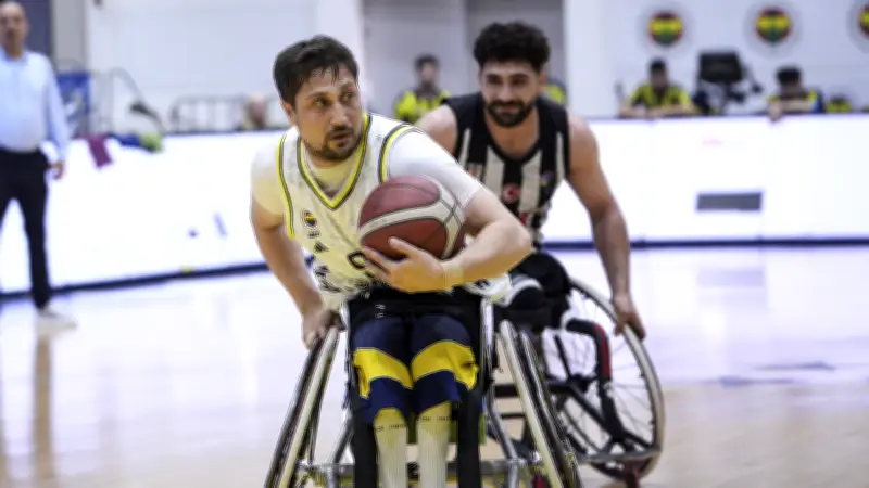 Fenerbahçe Tekerlekli Sandalye Basketbol'da Beşiktaş'ı 92-70 Yenerek Seride 2-1 Öne Geçti