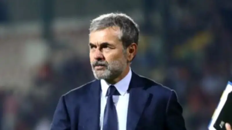 Fenerbahçe'de Aykut Kocaman toplantısı! Aziz Yıldırım hafta başında karar verecek
