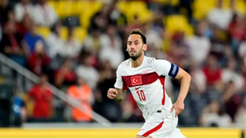 Fenerbahçe'de seçim sürprizi: Hakan Çalhanoğlu ile anlaşma!