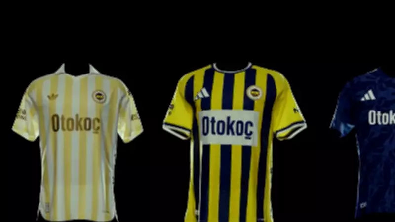 Fenerbahçe'nin 120. yıl formaları tanıtıldı: Efsaneler sahnede