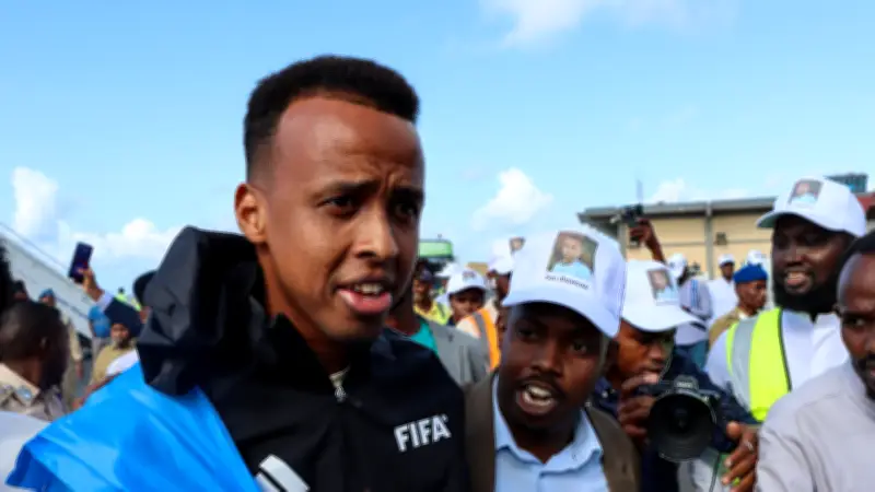 FIFA, ABD'ye Alınmayan Somalili Hakem Artan'ın Maaşını Ödeyecek