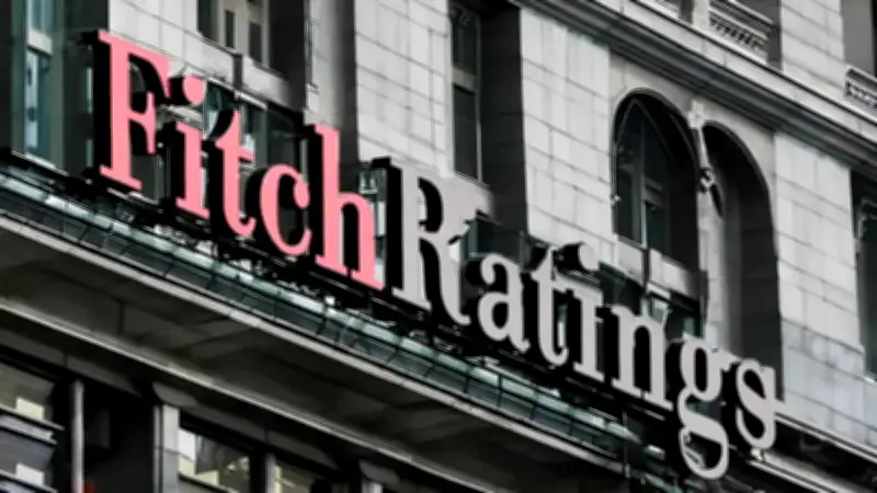 Fitch'ten karamsar senaryo: Büyüme zayıflayacak, enflasyon ve faizler yükselecek