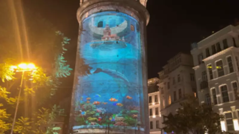 Galata Kulesi'nde Sıfır Atık Haftası Işık Gösterisi