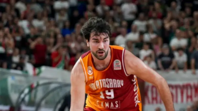 Galatasaray'da Buğrahan Tuncer'in Sözleşmesi 2 Yıl Uzatıldı