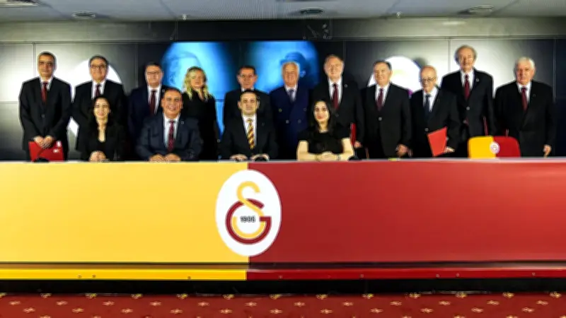 Galatasaray'da olağanüstü genel kurul başladı: 11 konuda yetki talebi