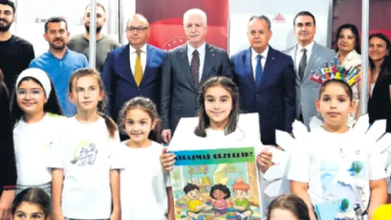 Gül: Kitap sayımızı 13.8 milyona çıkardık