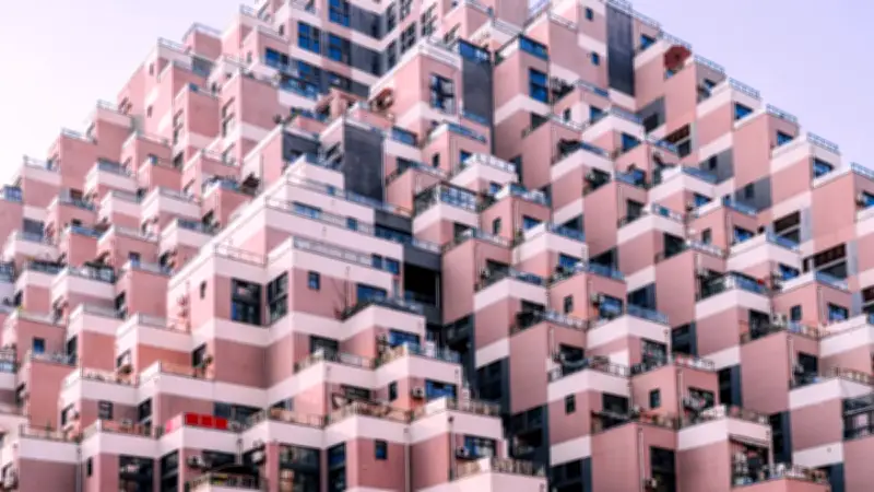 Görenleri Şoke Eden Çılgın Apartman: Kunshan Piramidi