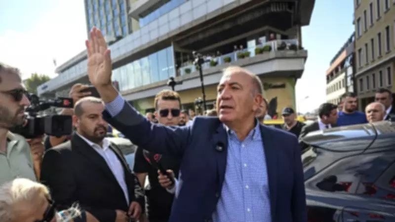 Gürsel Tekin: Trol çeteleriyle seçim kazanılmaz