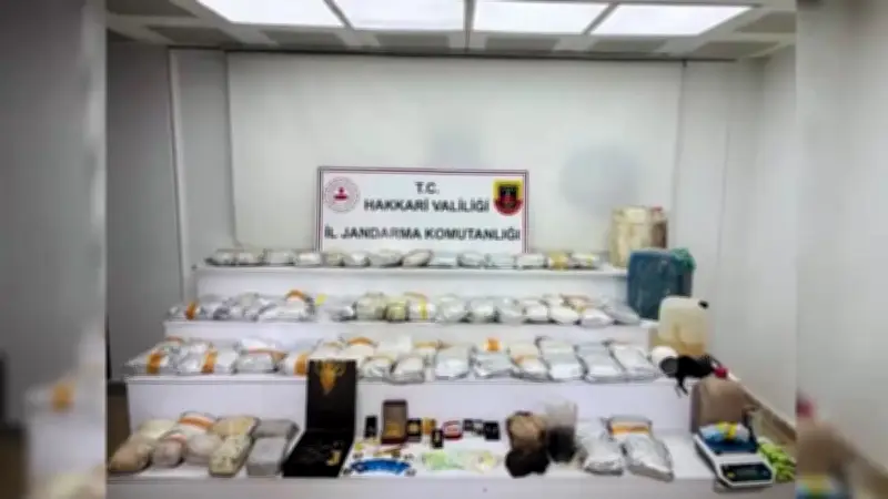 Hakkari'de 626 kilogram uyuşturucu ele geçirildi, 4 şüpheli tutuklandı