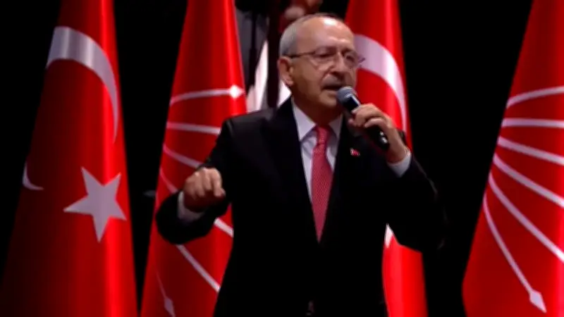 Kılıçdaroğlu'ndan Özgür Özel'e gönderme: CHP kurultaylarında para olmaz