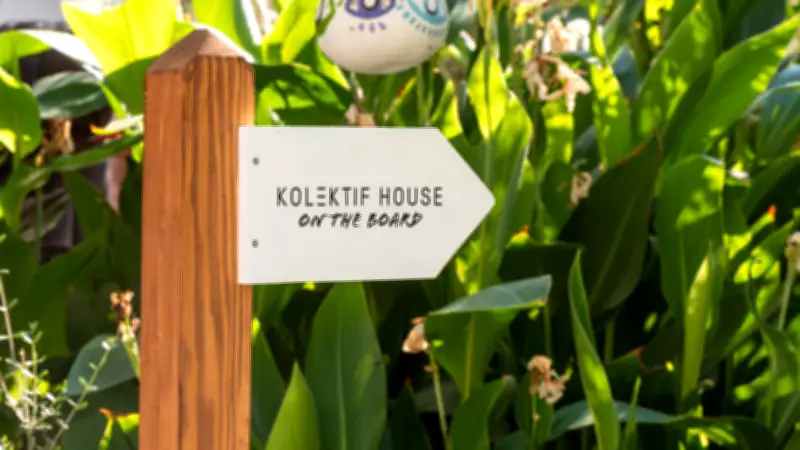 Kolektif House Urla'da Yaz Boyu Pop-Up Çalışma Alanı Açıyor