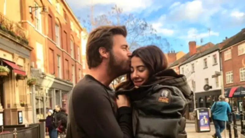 Kıvanç Tatlıtuğ ve Başak Dizer'den Heyecan Dolu Yarış Anları
