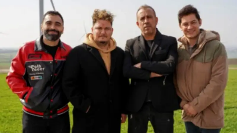 Üçlü Pürüz Filmi Konusu ve Oyuncuları: Bu Akşam Televizyonda