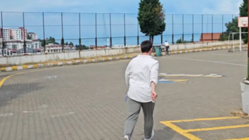 LGS'de kardeşinin kimliğiyle sınava giren öğrenciye amcası 4 dakika kala yetişti