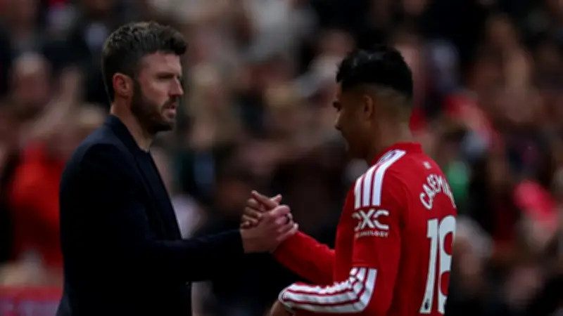 Manchester United'da Casemiro, Sancho ve Malacia ile Yollar Ayrıldı
