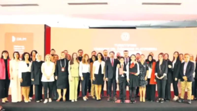 MEB'den yapay zekâ destekli yabancı dil platformu DİLİM