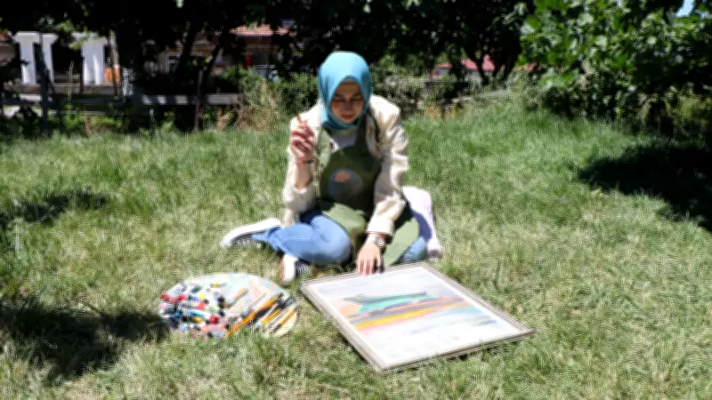 Mezar Yeri Bakılırken Resimle Hayata Tutundu: Rukiye Atıcı'nın İlham Veren Hikayesi