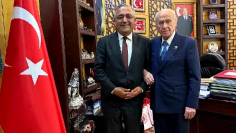 MHP Lideri Bahçeli, CHP'li Tanrıkulu'yla Görüştü