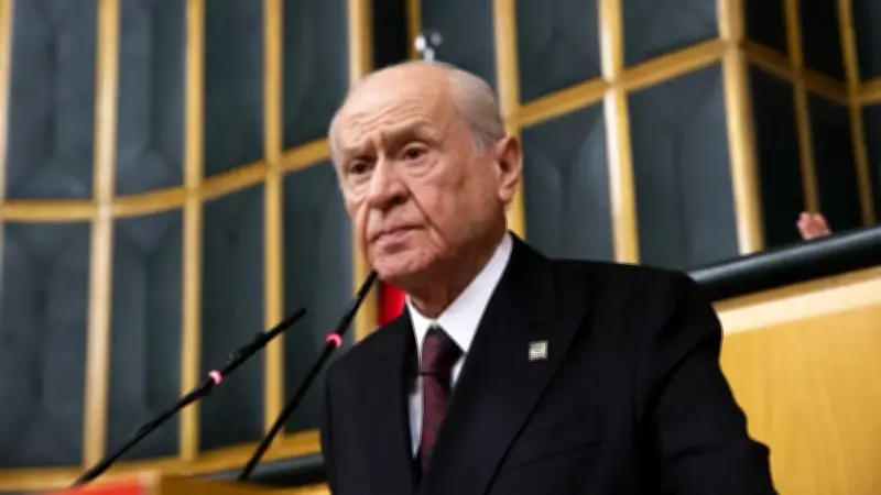 MHP lideri Devlet Bahçeli'den usta oyuncu Kadir İnanır için taziye mesajı