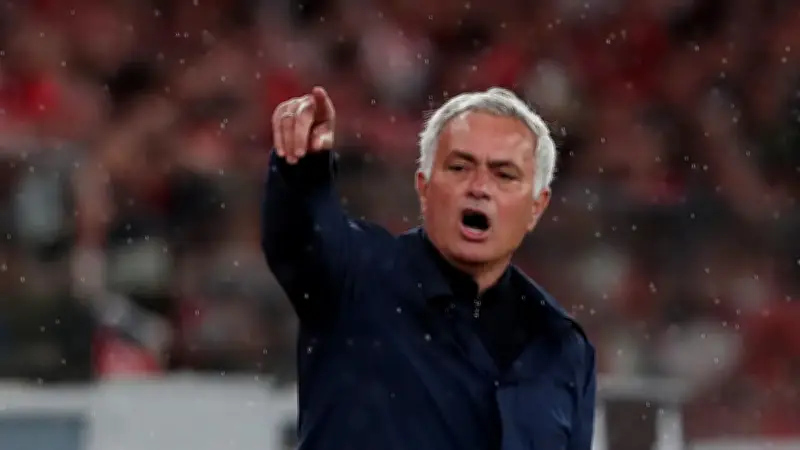 Mourinho'nun hamlesi Galatasaray'a yarayacak! O yıldız gelir gelmez gönderiliyor