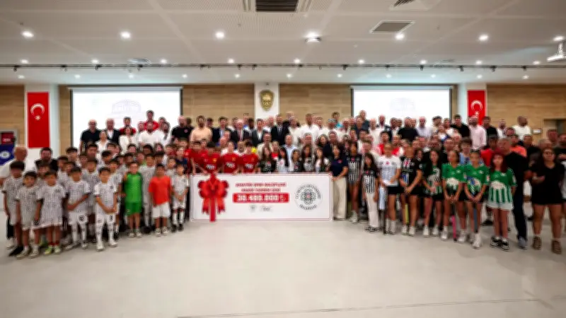 Muğla Büyükşehir'den 178 amatör spor kulübüne 30,5 milyon TL nakdi destek