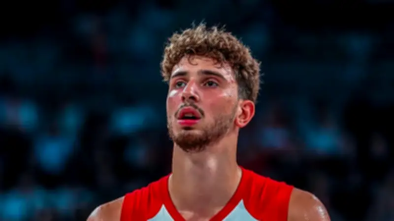 NBA Yıldızı Alperen Şengün Bebek'te Görüntülendi, Ayrılık İddiaları Gündemde