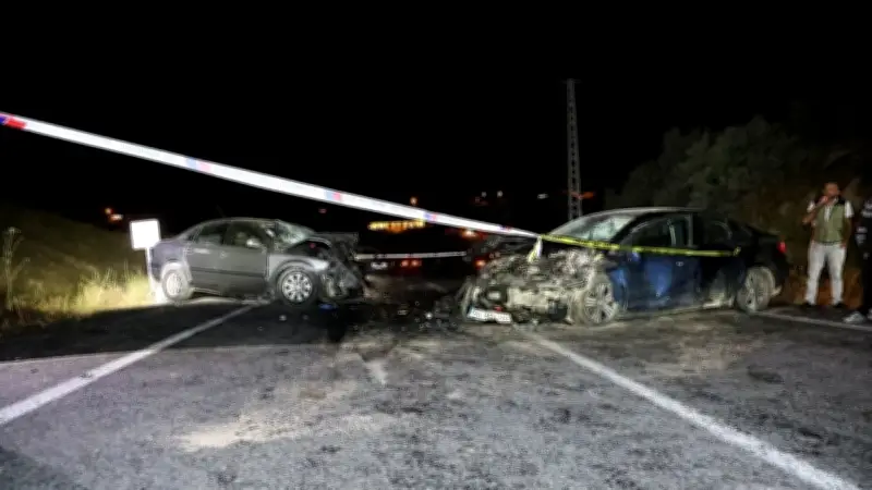 Nevşehir'de İki Otomobil Çarpıştı: 1 Ölü, 5 Yaralı
