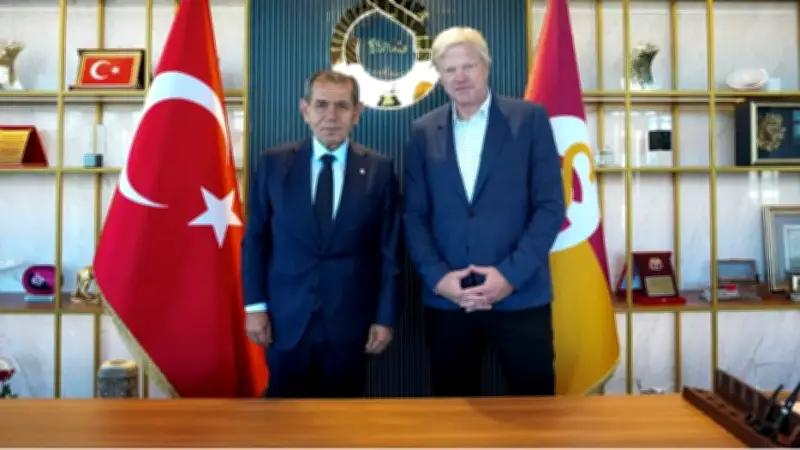 Oliver Kahn Galatasaray Başkanı Dursun Özbek'i Ziyaret Etti