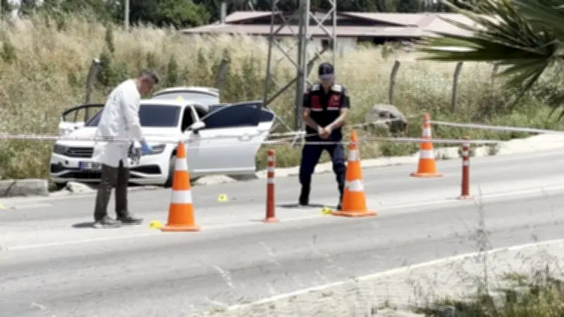 Osmaniye Cezaevi Önünde Silahlı Saldırı: 2 Yaralı, 3 Gözaltı
