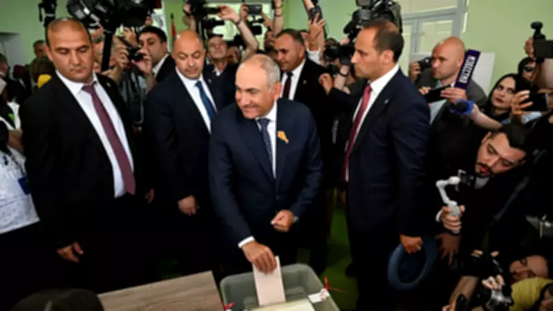 Paşinyan: Türkiye ile sınırların açılmasını bekliyoruz