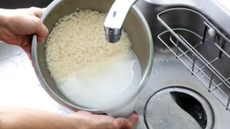 Pirinci Yıkamak Pilavın Kıvamını Değiştiriyor mu? Bilim İnsanları Açıkladı