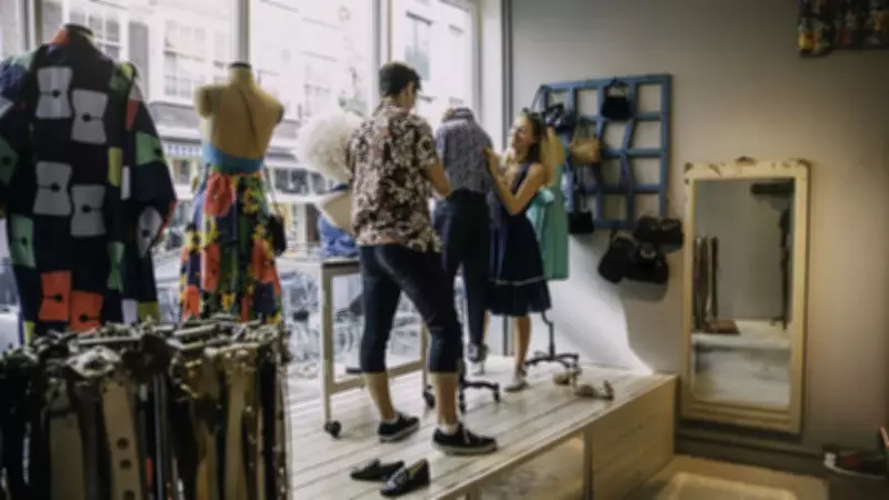 Puantiyeler ve Çiçek Desenleri Bu Yazın Modası