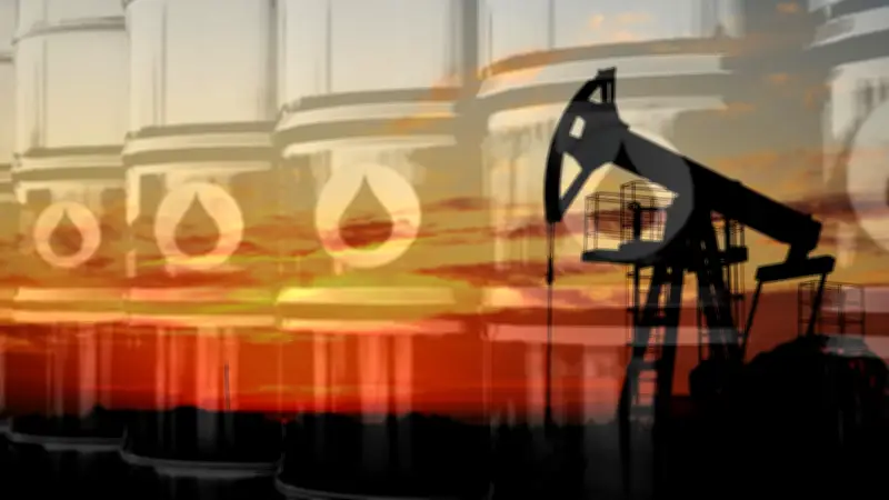 İran Hürmüz Boğazı'nı Kapattı, Petrol Fiyatları Yükseldi