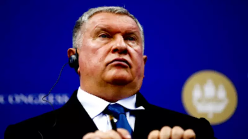 Rosneft CEO'su Seçin: Hürmüz Gerilimi ABD'li Şirketlere Yarıyor