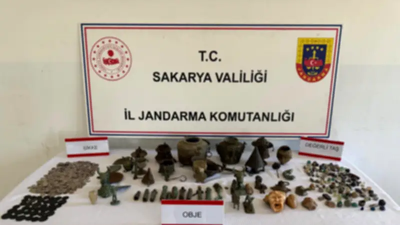 Sakarya'da evini kaçak müzeye dönüştüren şahıs yakalandı