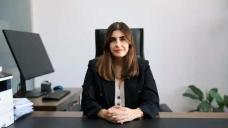 Seferihisar Belediyesi operasyonunda İmar Müdürü Esin Uysal gözaltına alındı