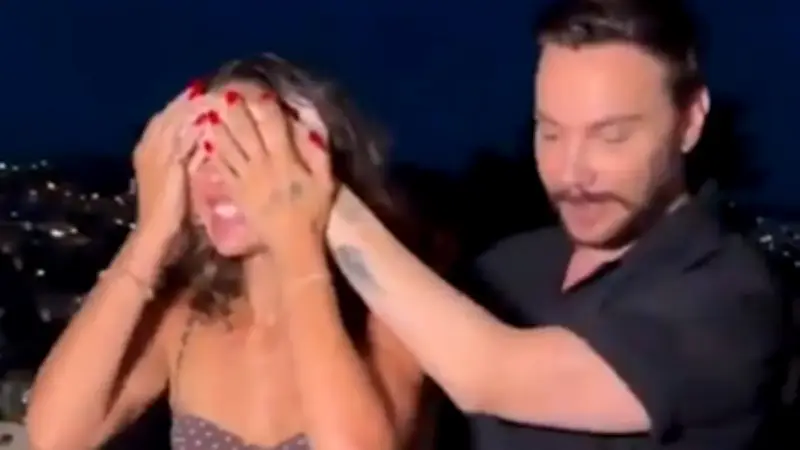 Sinan Akçıl, Klip Kızını Instagram'dan Buldu, Buçe Yavuz'a Sürpriz Yaptı