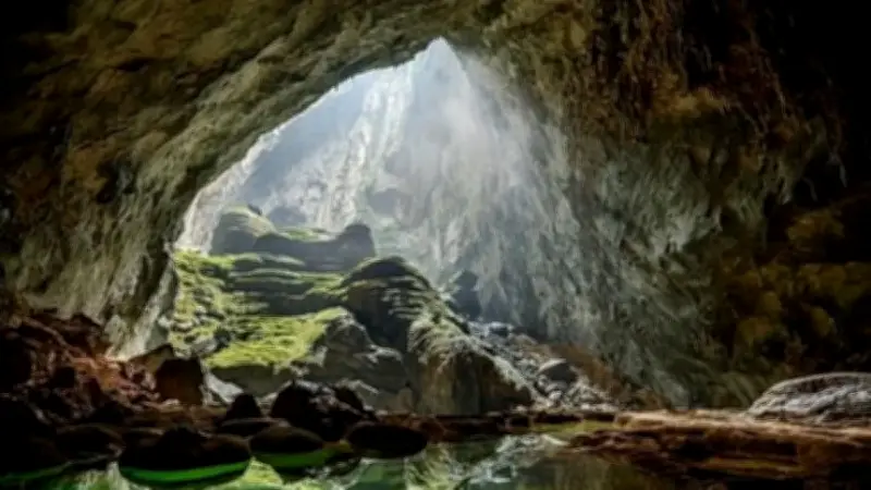 Son Doong: Dünyanın En Büyük Mağarası İçinde Bulutlar Dolaşıyor