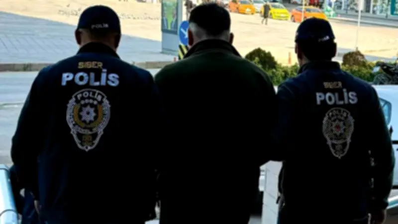 Sosyal Medyada Büyü Vaadiyle 51 Kişiyi Dolandıran Şüpheli Yakalandı