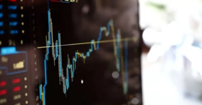 S&P 500'de Düşüşün Merkezi Teknoloji Devleri: 'Muhteşem 7'den 2 Trilyon Dolar Silindi